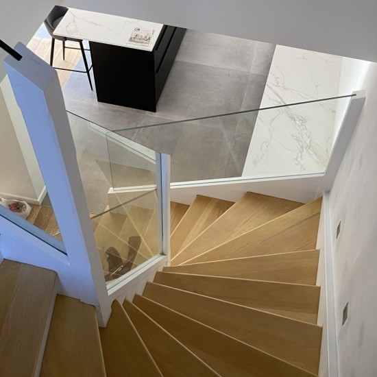 Escalier sur mesure et garde-corps